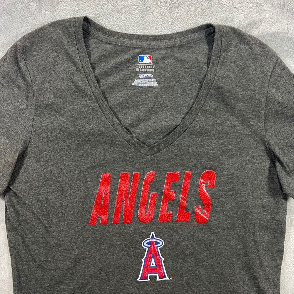 Los Angeles Angels T-Shirt Womens XL Grey Glitter Logo V-Neck MLB Cute Sporty